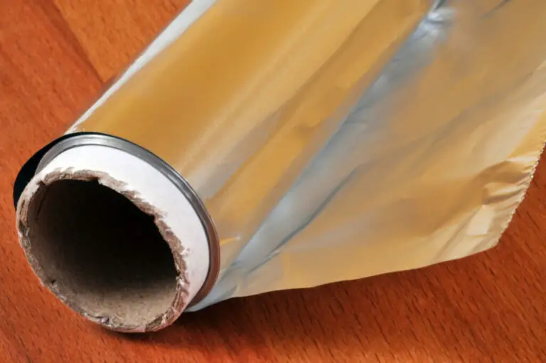 Freezing Food with Aluminum Foil: Tips and Tricks